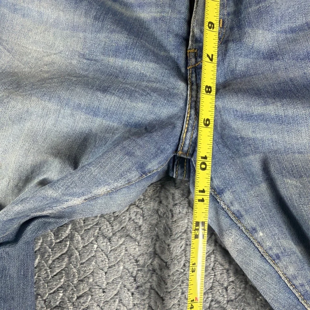 Levi's Demi Curve Women's Jeans Size 33 Bootcut Stretch Medium Wash‎ Distressed